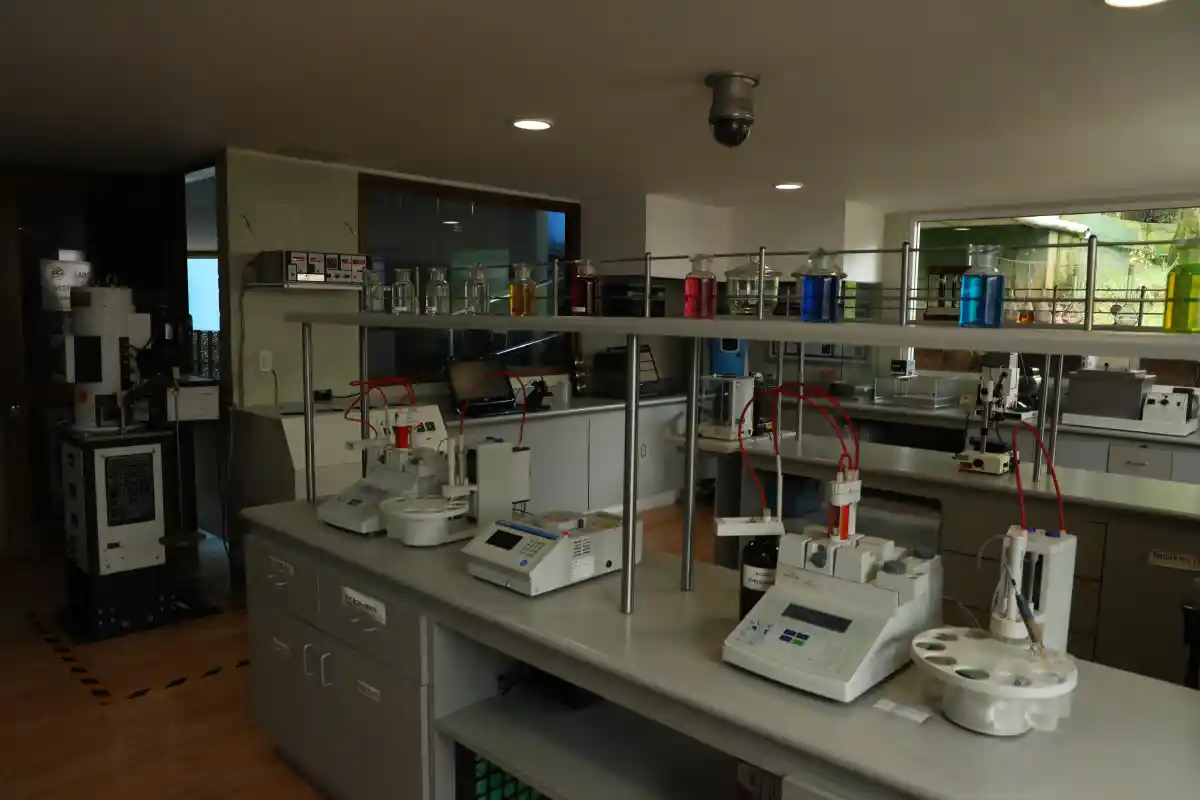 laboratorio myaoil planta